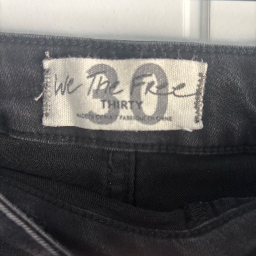 We The Free Black Cropped Denim - Picture 3 of 6